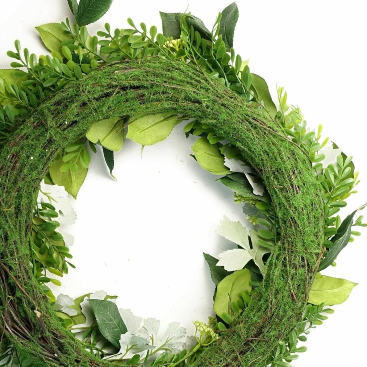 Fern Fable wreath 50cm back view woven base hanging detail door wreath UK