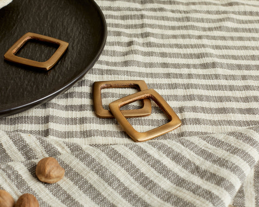 Trafalgar square brass napkin rings set of 4 in gold, elegant dining accessory