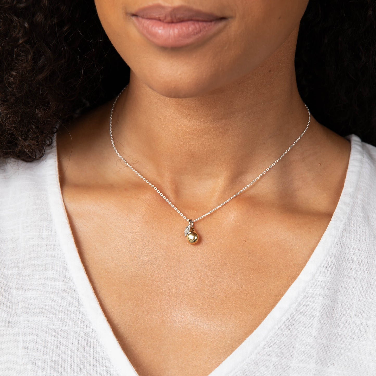Close up Laura Ashley pear drop pendant cubic zirconia silver gold plated UK
