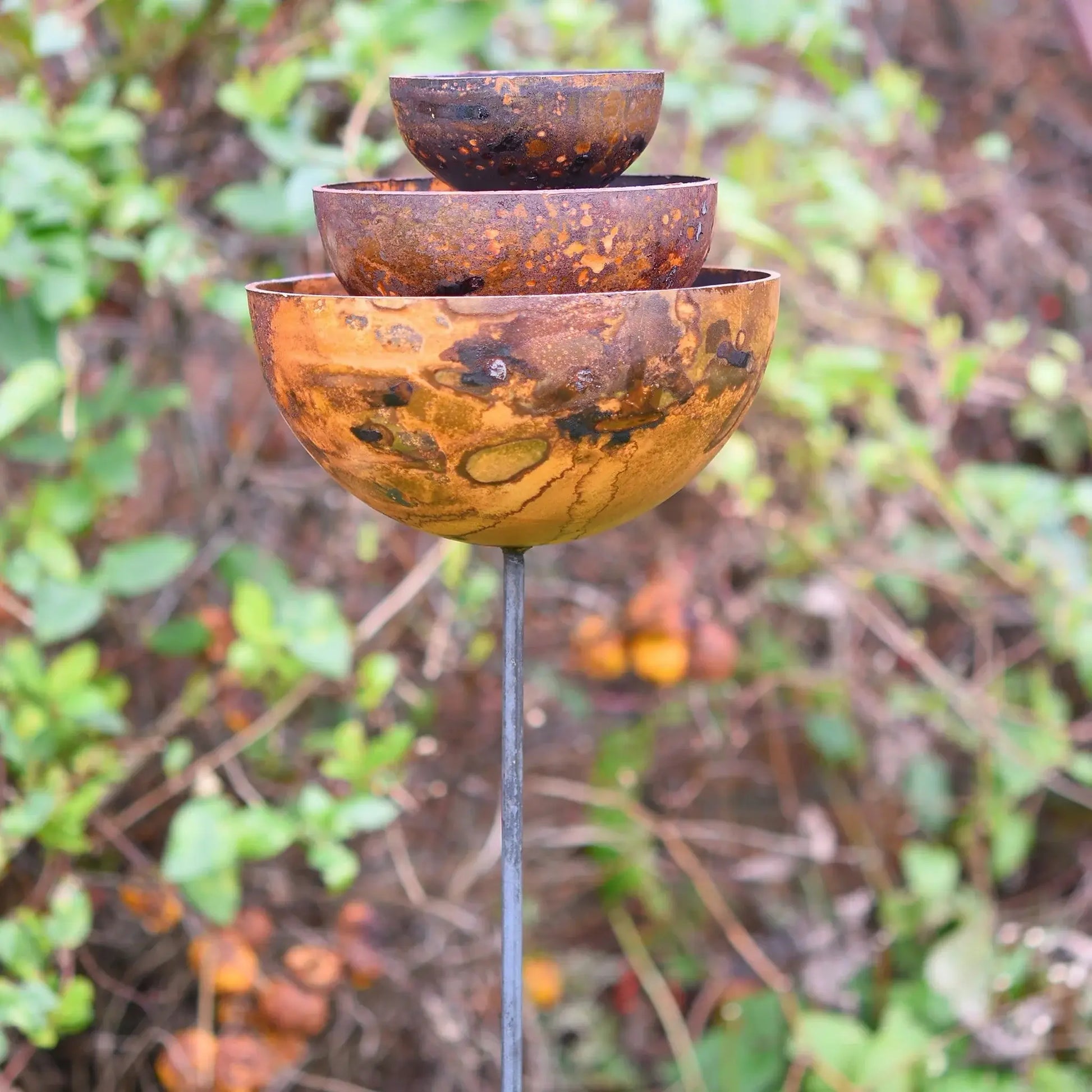 Rusted metal fountain stake 100cm three-tier rain catcher plant support cottage garden UK